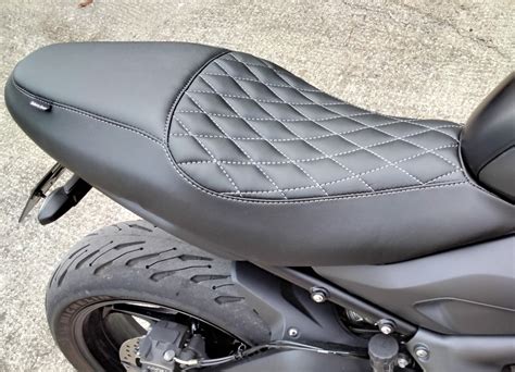 Seat cover - Modifications, Accessories, and Appearance - Trident 660