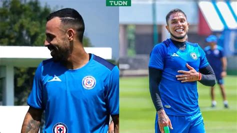 Mois S Vieira Y Carlos Salcedo Primeros Refuerzos De Cruz Azul Para