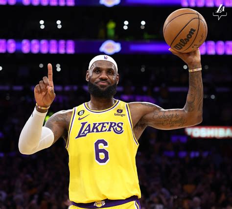 Lebron James Se Convierte En El Máximo Anotador De La Historia De La