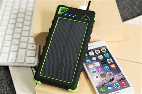 VIKING Solární Outdoor powerbank AKULA II 16000mAh Červená VÝPREDAJ