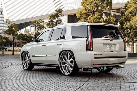 Sophisticated White Cadillac Escalade Put on Chrome Lexani Wheels ...