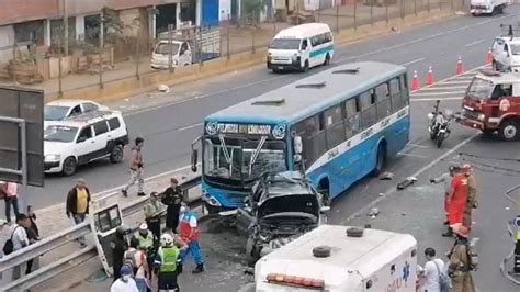 Vía Evitamiento Triple Choque Deja Un Muerto Y Más De 20 Heridos En El