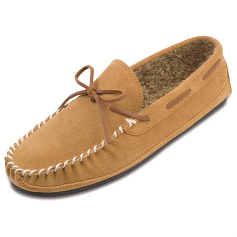 Men S Minnetonka Moccasin Pile Lined Casey Slippers Slippers