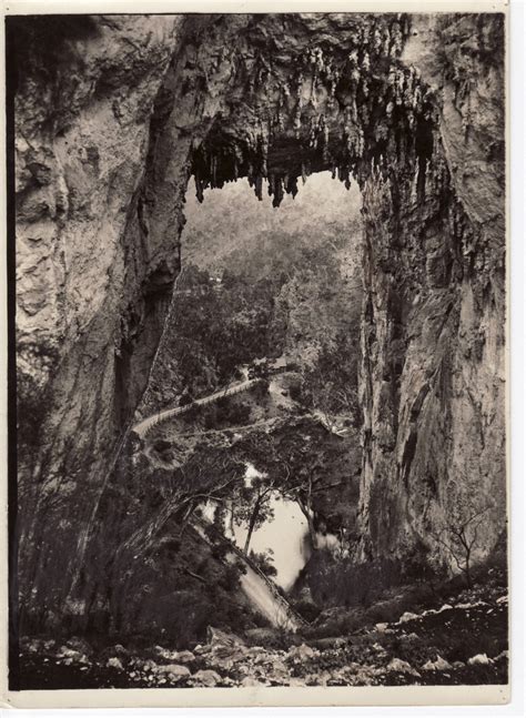 History — Jenolan Caves