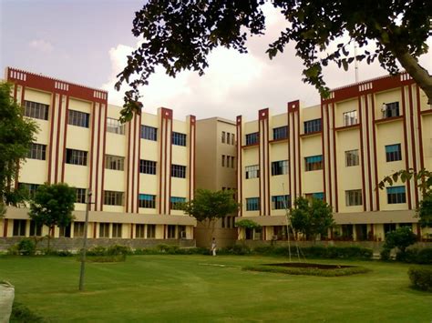 Al Falah Medical College