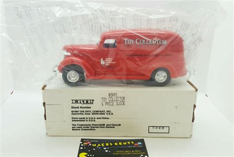 1938 Panel Truck Bank Ertl Die Cast 125 Red Toy Collector Truck