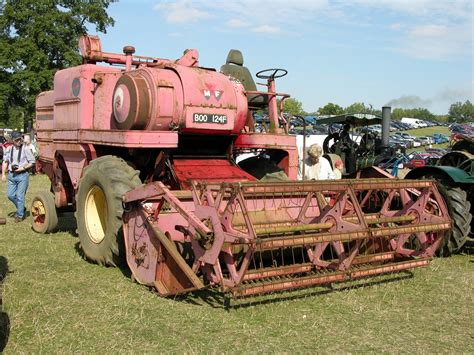 Boo 124f Massey Ferguson 410 Combine Harvester No Dvla Re Flickr