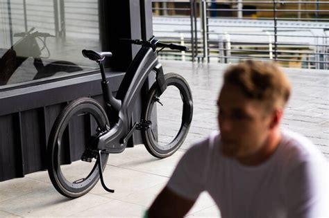 Reinventando La Rueda Literalmente Esta Bicicleta El Ctrica Sin