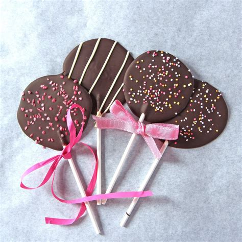 These Chocolate Lollipops Are Great For The Children To Help Out With