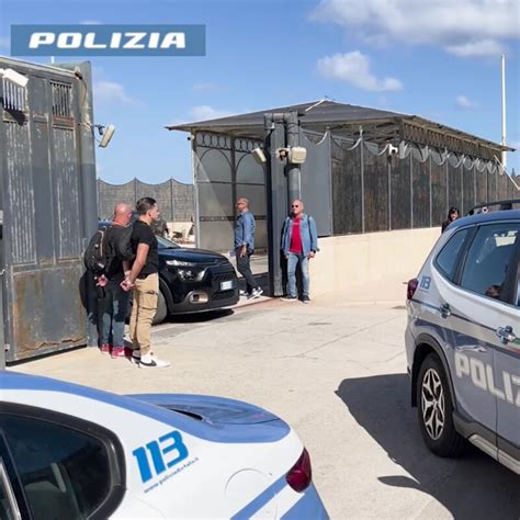 Blitz antimafia tra Alcamo e Calatafimi dieci arresti c è anche l ex