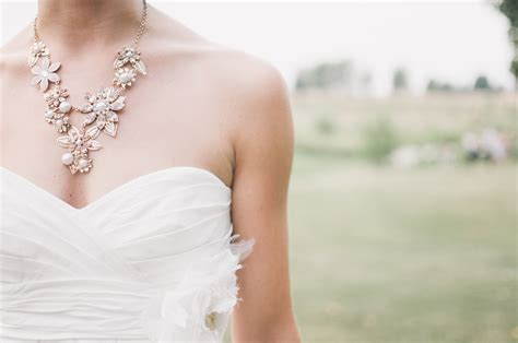 Banco De Imagens Mulher Flor Roupas Casamento Vestido De