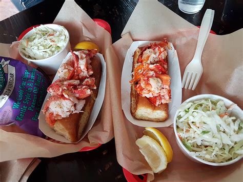 I Ate Lobster Rolls 1 Maine Coldand 1 Connecticut Style Hot Rfood