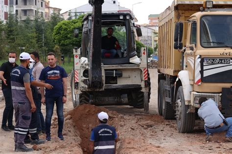 Vefa K K Caddesinde I Me Suyu Hatt Yenileniyor Nev Ehir Haberleri