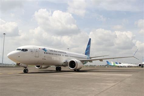 Foto Garuda Indonesia Kandangkan Sementara Pesawat Boeing 737 Max 8