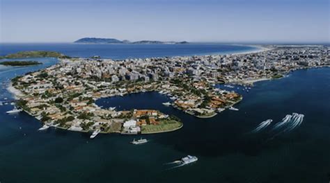 Cabo Frio Implanta O De Rede De Esgoto Na Praia Do Siqueira Come A