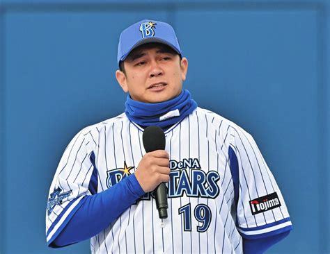 山崎康晃、来季はメジャー移籍せずdena残留「やりがい感じることができた」ファンイベントで涙：中日スポーツ・東京中日スポーツ