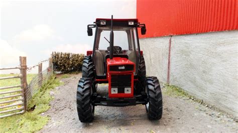 Replicagri 1 32 Case International 745 S Carpet Farmer