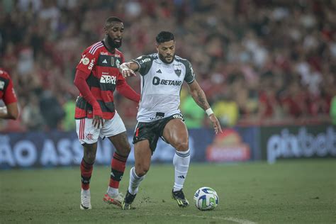 Atlético MG x Flamengo onde assistir ao jogo do Brasileirão Placar