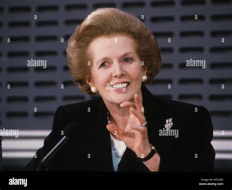 Margaret Thatcher Primera Ministra Del Reino Unido Fotografías E