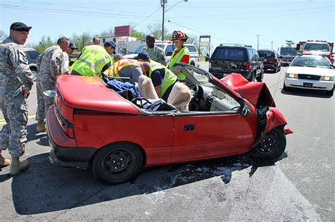 Multiple Car Crash sends two to the Hospital - Clarksville Online - Clarksville News, Sports ...