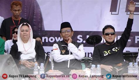 Kupas Tuntas Ini Alasan Mahfud MD Mundur Dari Kabinet Jokowi