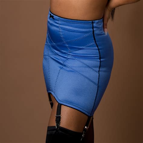 007 High Waist Pull On Girdle Revival Lingerie