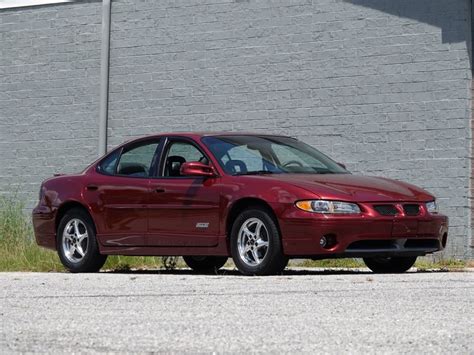 2000 Pontiac Grand Prix American Muscle CarZ