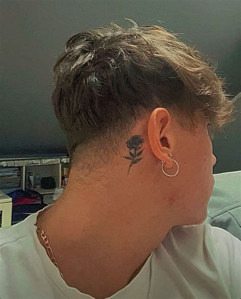 Spectacular Mens Tattoos Behind The Ear Ideas For A Stylish