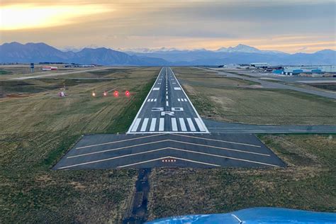 How To Fly A Touch And Go Landing Boldmethod