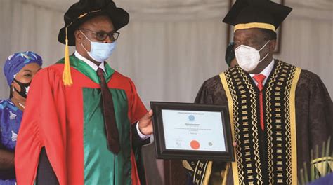 President Caps 2 436 Graduates At Cut Zimbabwe Situation