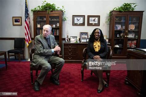 Sen Chuck Grassley Photos and Premium High Res Pictures - Getty Images