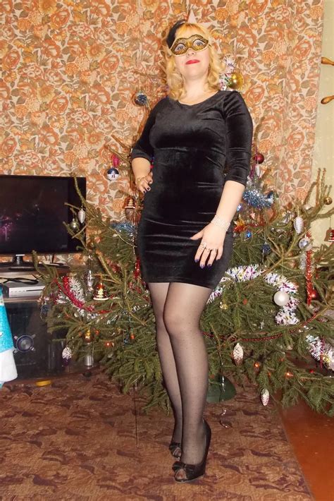 Hot Milf At Christmas Pics Xhamster