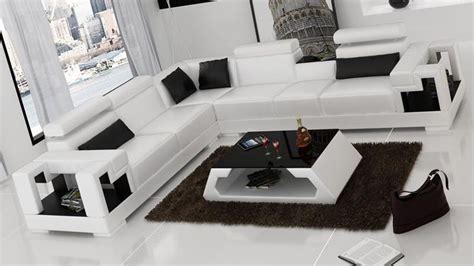 Uri Modern Leather Sectional | Modern leather sectional, Leather ...