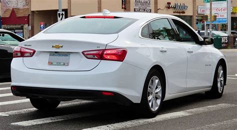 2019 Chevrolet Malibu 4 Door Sedan Premier W 2LZ