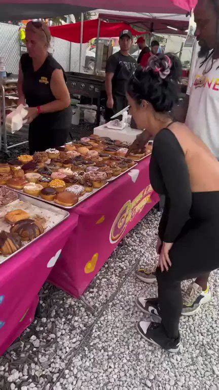 Human Nature On Twitter Woman Gets Caught Licking A Doughnut Than