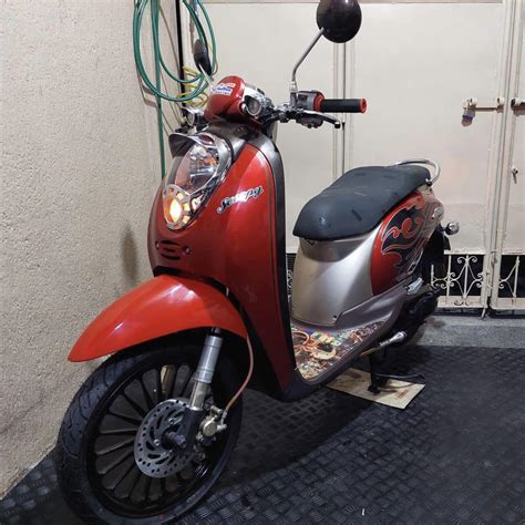 Honda Scoopy Motorbikes Motorbikes For Sale On Carousell