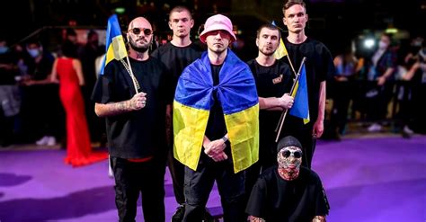 L Ucraina Kalush Orchestra Vince L Eurovision Song Contest E Noi