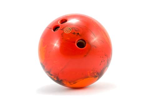 18000 Bola Bowling Foto Stok Potret And Gambar Bebas Royalti Istock