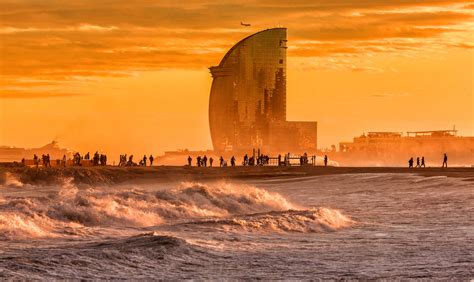 4 Magical Locations to Watch the Sunset in Barcelona (with Map + Images)