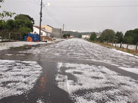 V Deo Intensa Chuva De Granizo Registrada Em Santa Catarina