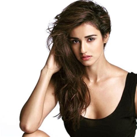 Disha Patani Hairstyles | Fashion