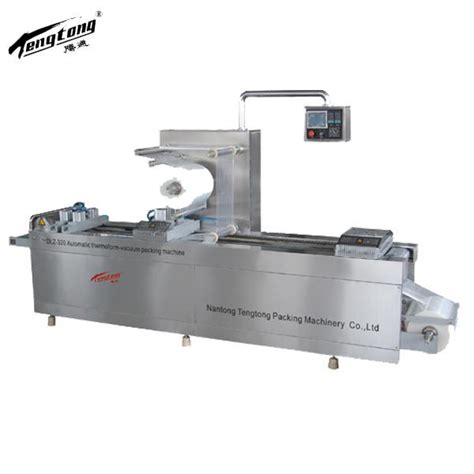 China Customized Automatic Continuous Thermoforming Vacuum Packaging