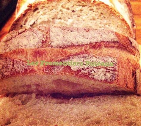 Gaulois Les Fromentiers Puteaux Pain De Campagne Gallic Bread