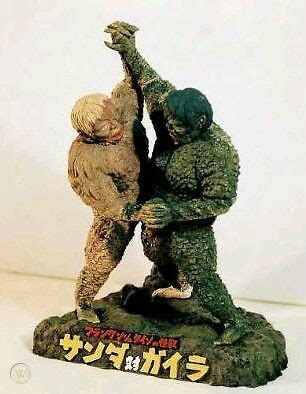 Vintage Paradise War of the Gargantuas Model kit sanda gaira toho ...