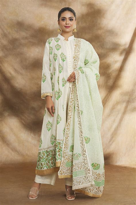 Buy Cream Mulmul Printed Floral Band Collar Straight Kurta Set For