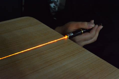 Pointeur Laser Jaune Professionnel Pas Cher