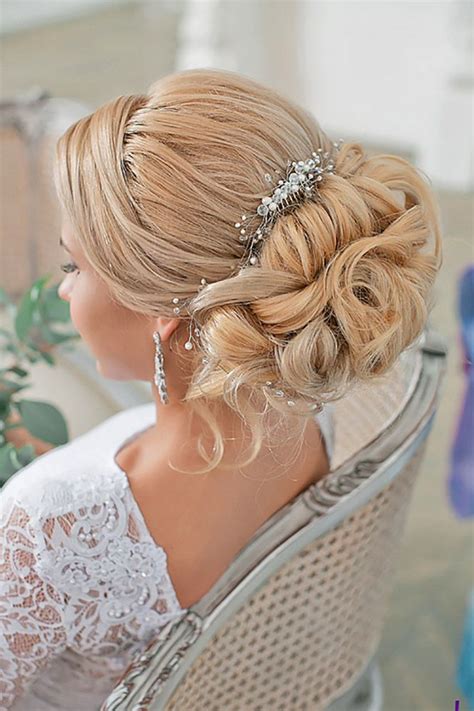 Perfect Easy Up Do For Wedding Guest Short Hair For Bridesmaids