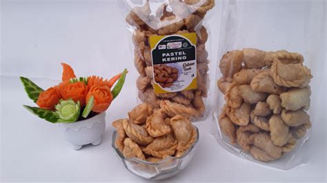 Pastel Mini Kering Isi Abon Sapi Renyah Lazada Indonesia