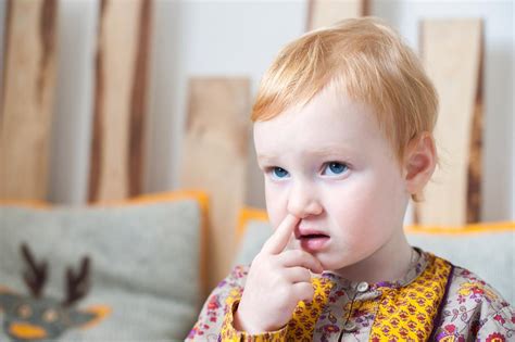 Znanost potvrdila Kopanje nosa i jedenje sasušenih šmrklji je zdravo