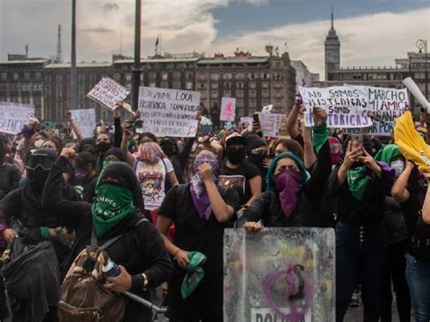 Estas Estaciones Del Metro Estarán Cerradas Por La Marcha Del 8m En Cdmx